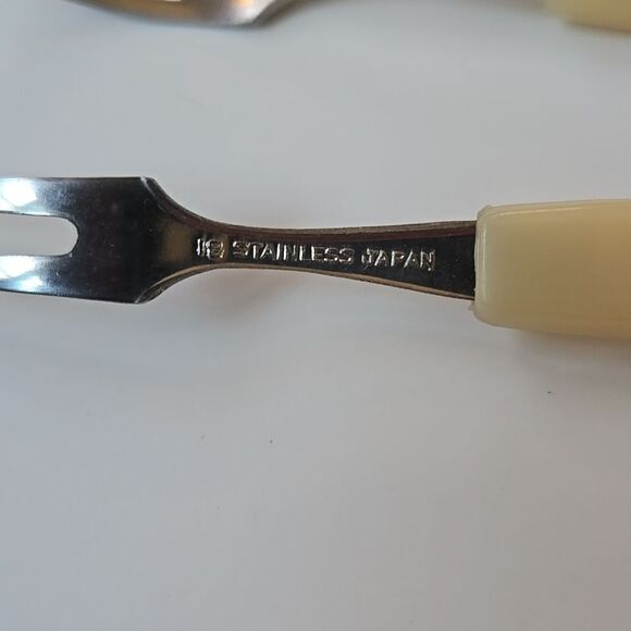 Vintage Japan Stainless Appetizer Mini Forks Set of 12 hors d'oeuvres Cocktails - Picture 11 of 15